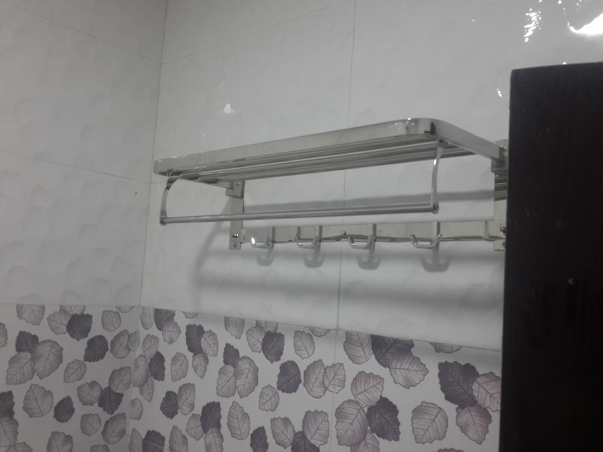 Hotel Holiday Era Opposite Railway Station Aurangabad  Bagian luar foto